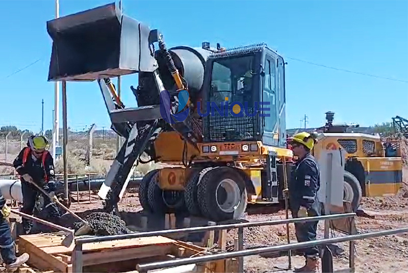 self mixer truck.jpg